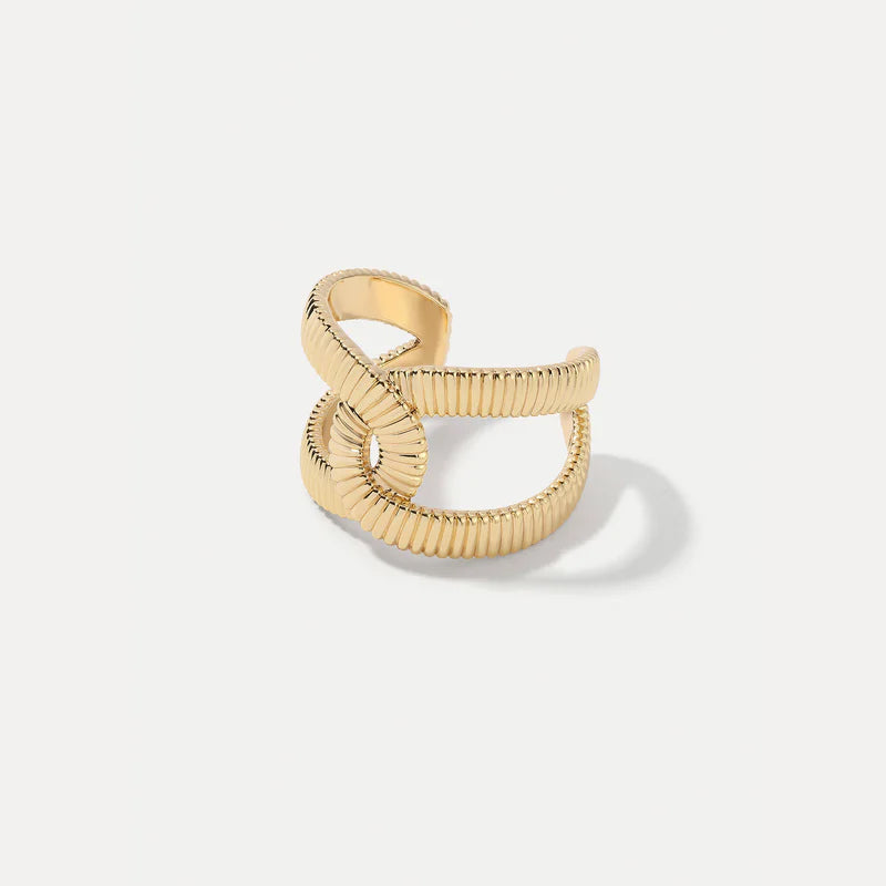 From Classic to Contemporary: Top Trends in Women's Gold Rings