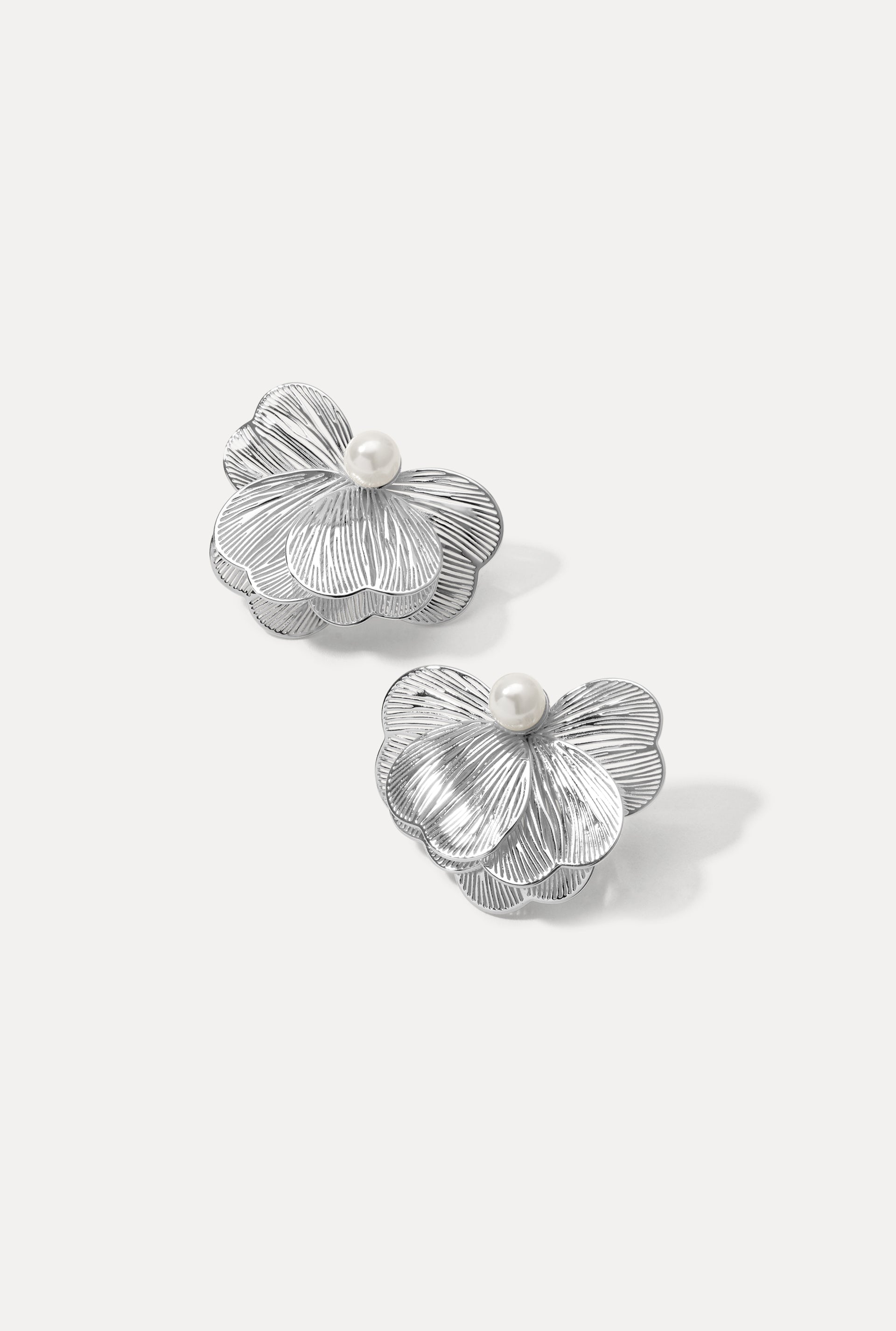 Lily Earrings
